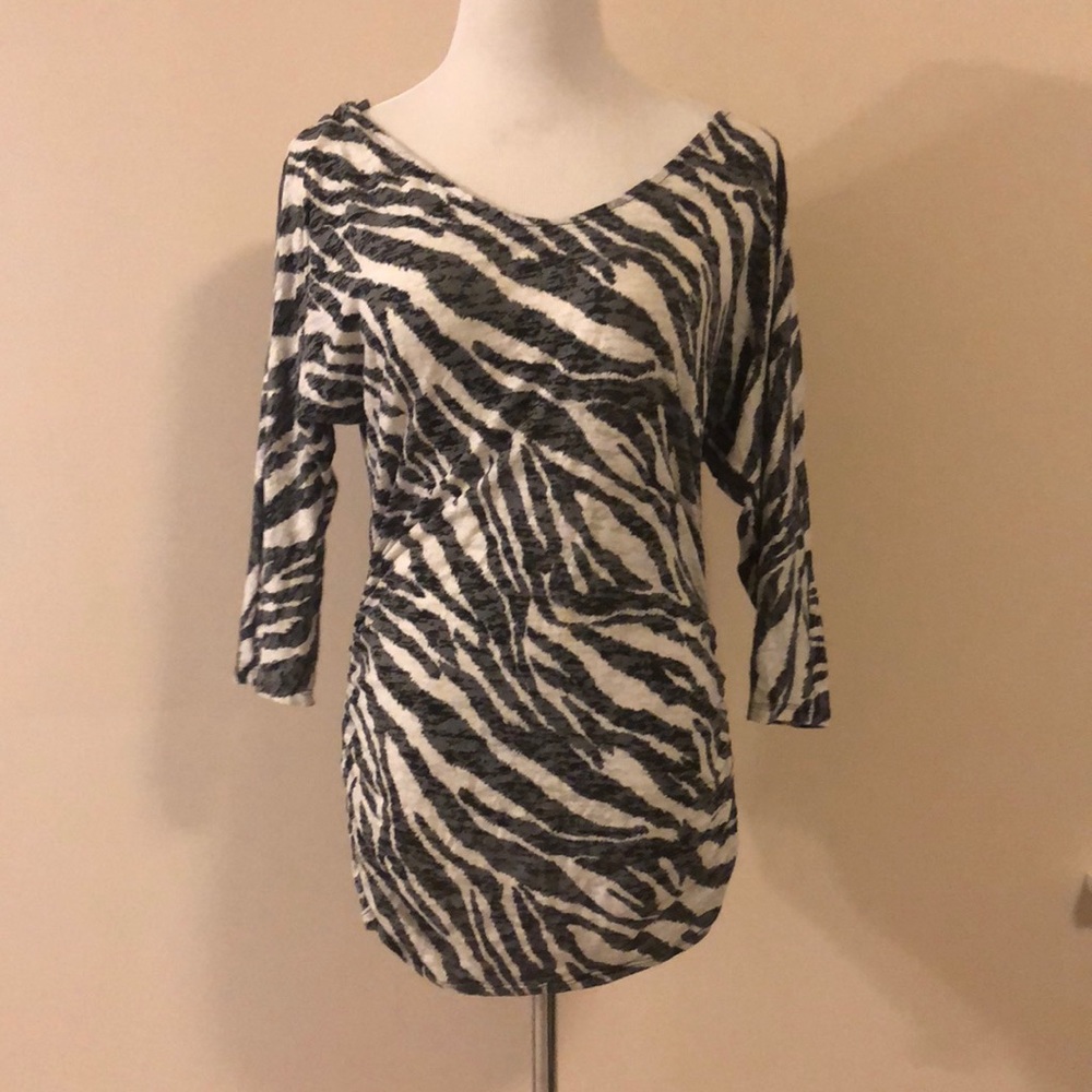 Bebe zebra stretch long shirt